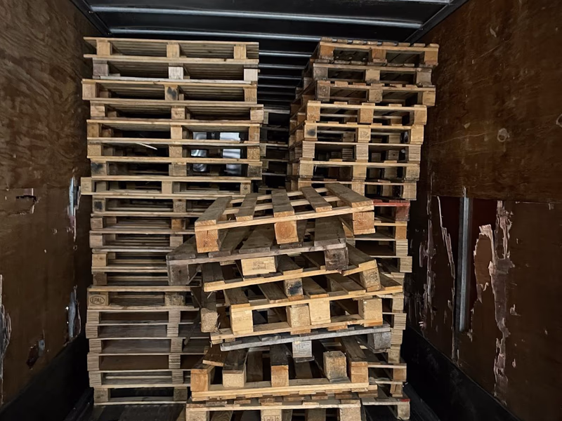 Mesquite, Texas - Grade A Premium 48x40 Wood Pallets