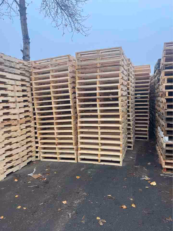 Killeen, Texas - Grade A Premium 48x40 Wood Pallets