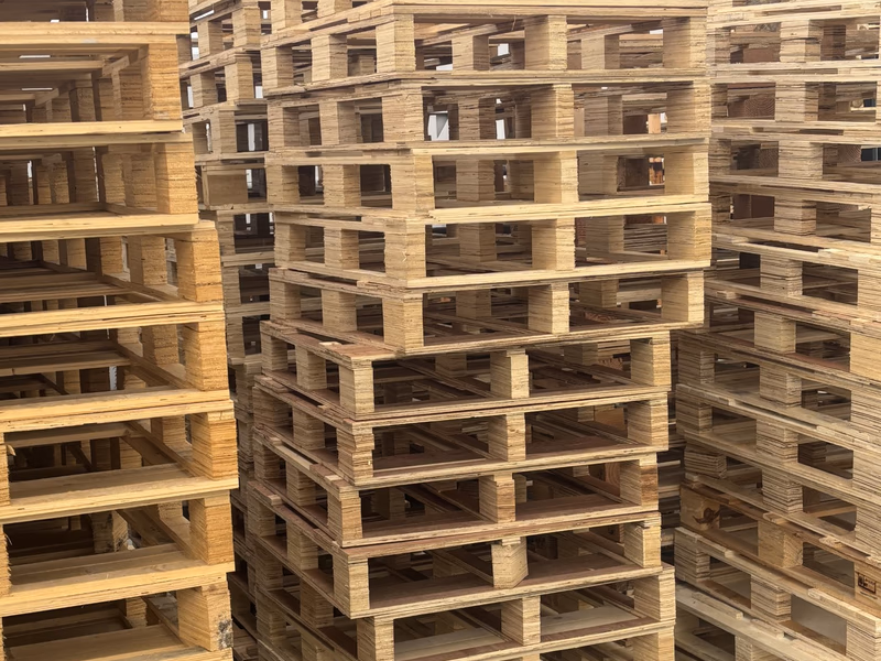 Lakewood, New Jersey - Grade A Premium 48x40 Wood Pallets